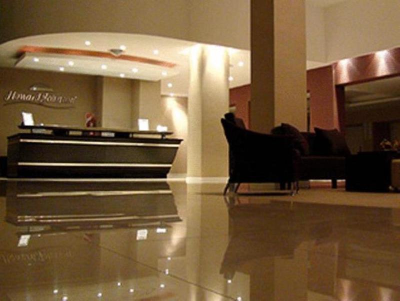 Howard Johnson Ramallo Εξωτερικό φωτογραφία